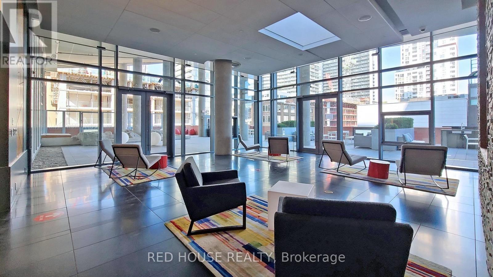 2010 - 21 Widmer Street, Toronto, Ontario  M5V 0B8 - Photo 21 - C12507734