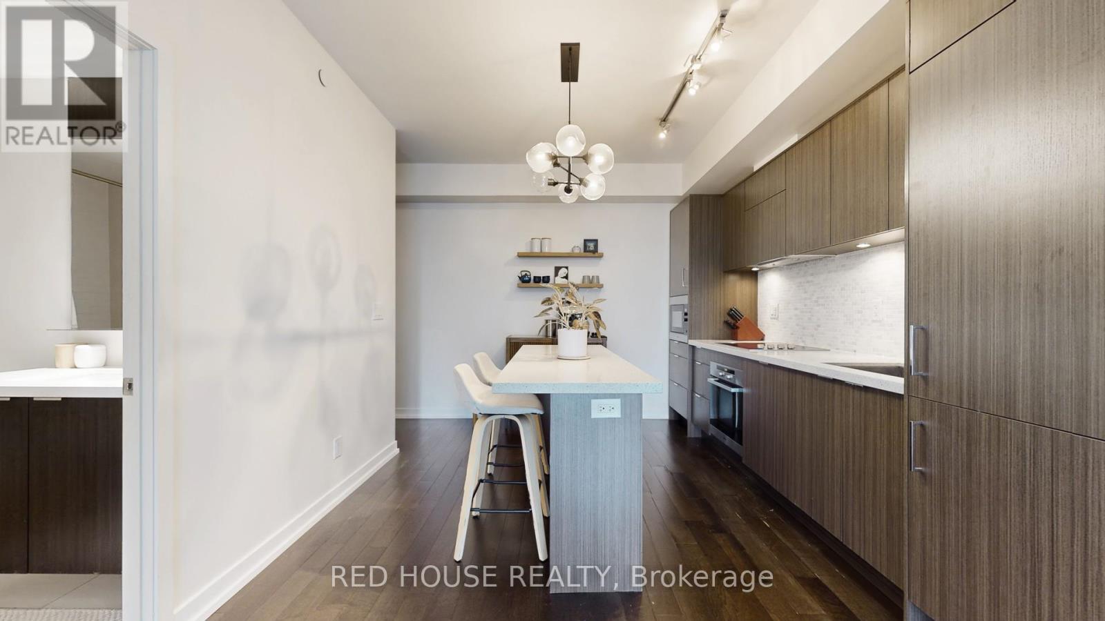 2010 - 21 Widmer Street, Toronto, Ontario  M5V 0B8 - Photo 3 - C12507734