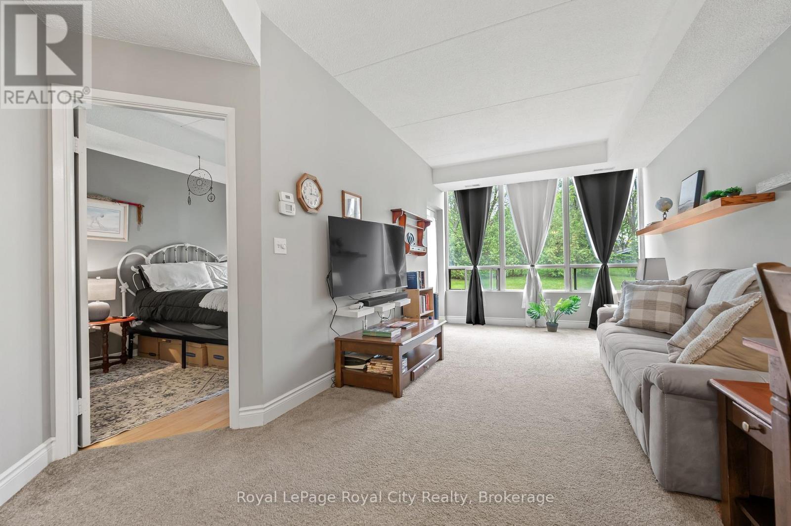 109 - 105 Bagot Street, Guelph, Ontario  N1H 8H4 - Photo 19 - X12182112