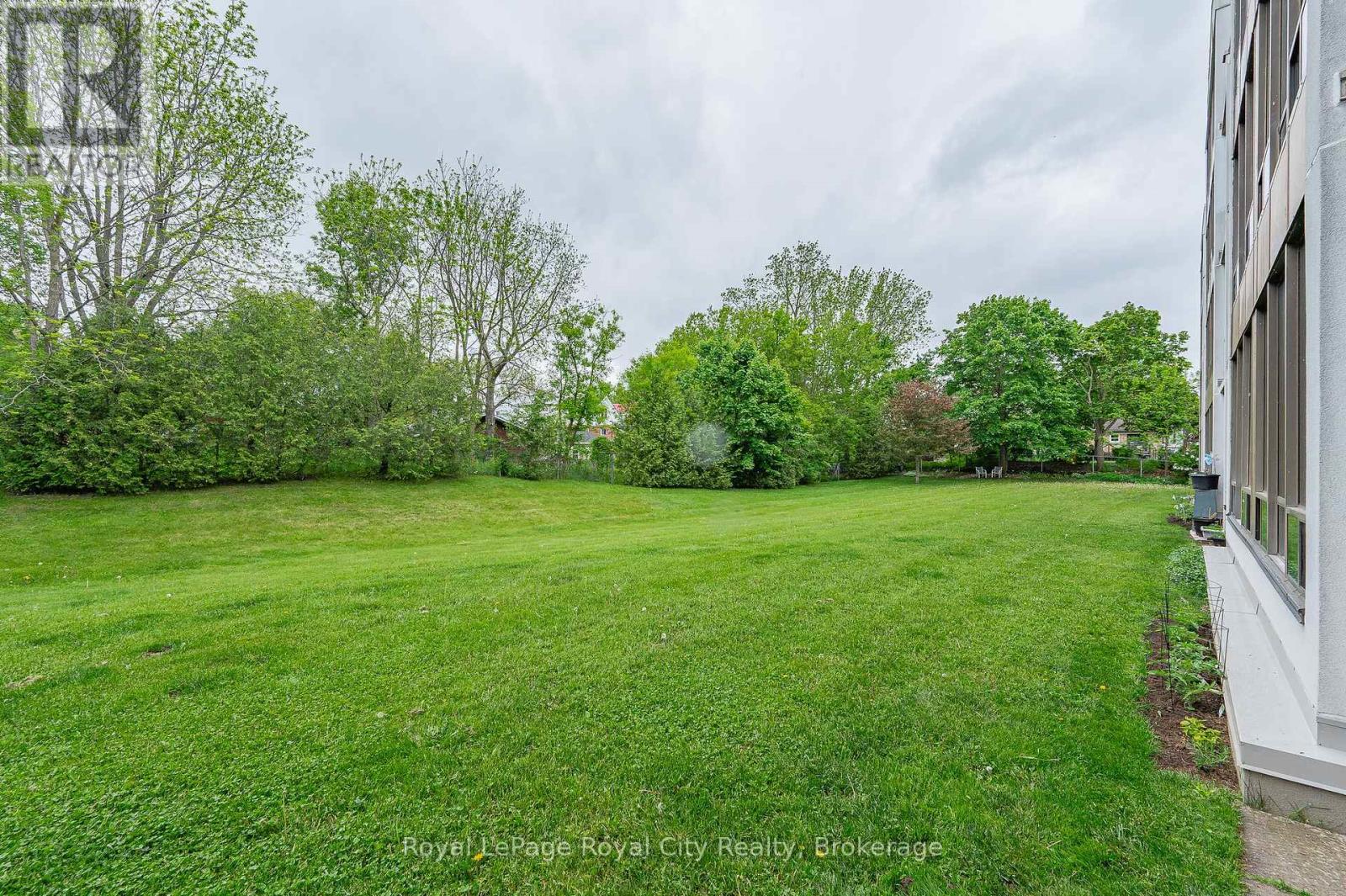 109 - 105 Bagot Street, Guelph, Ontario  N1H 8H4 - Photo 29 - X12182112