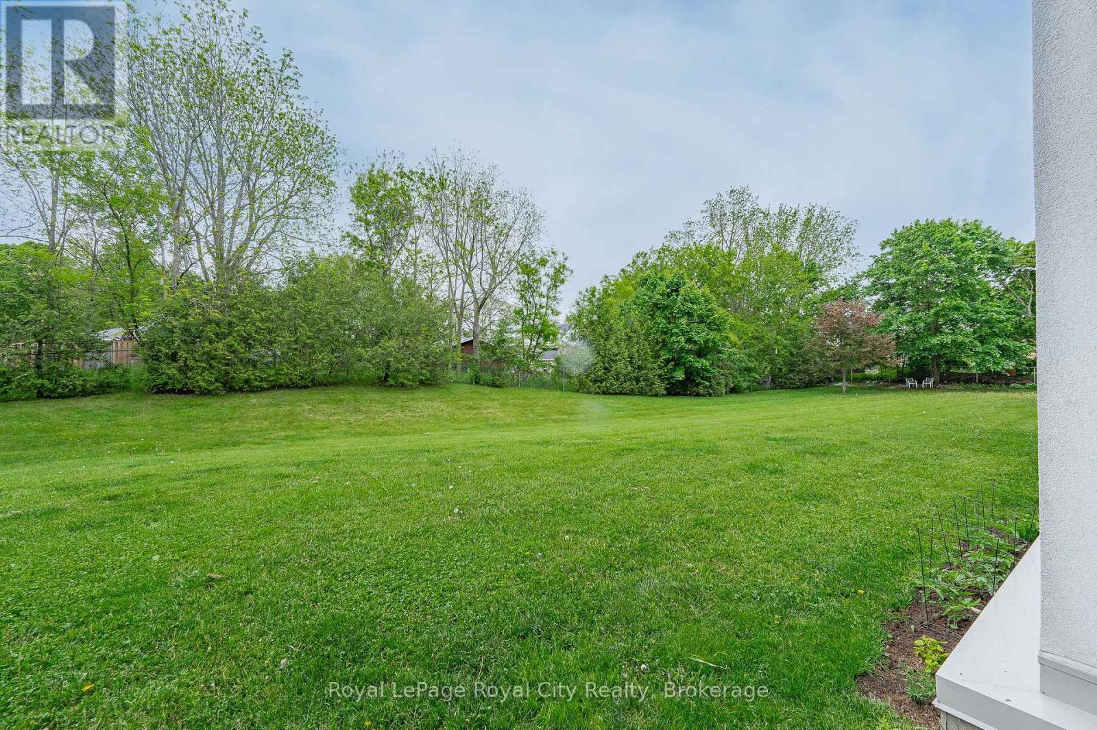 109 - 105 Bagot Street, Guelph, Ontario  N1H 8H4 - Photo 30 - X12182112