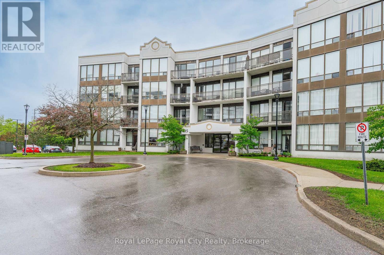 109 - 105 Bagot Street, Guelph, Ontario  N1H 8H4 - Photo 4 - X12182112