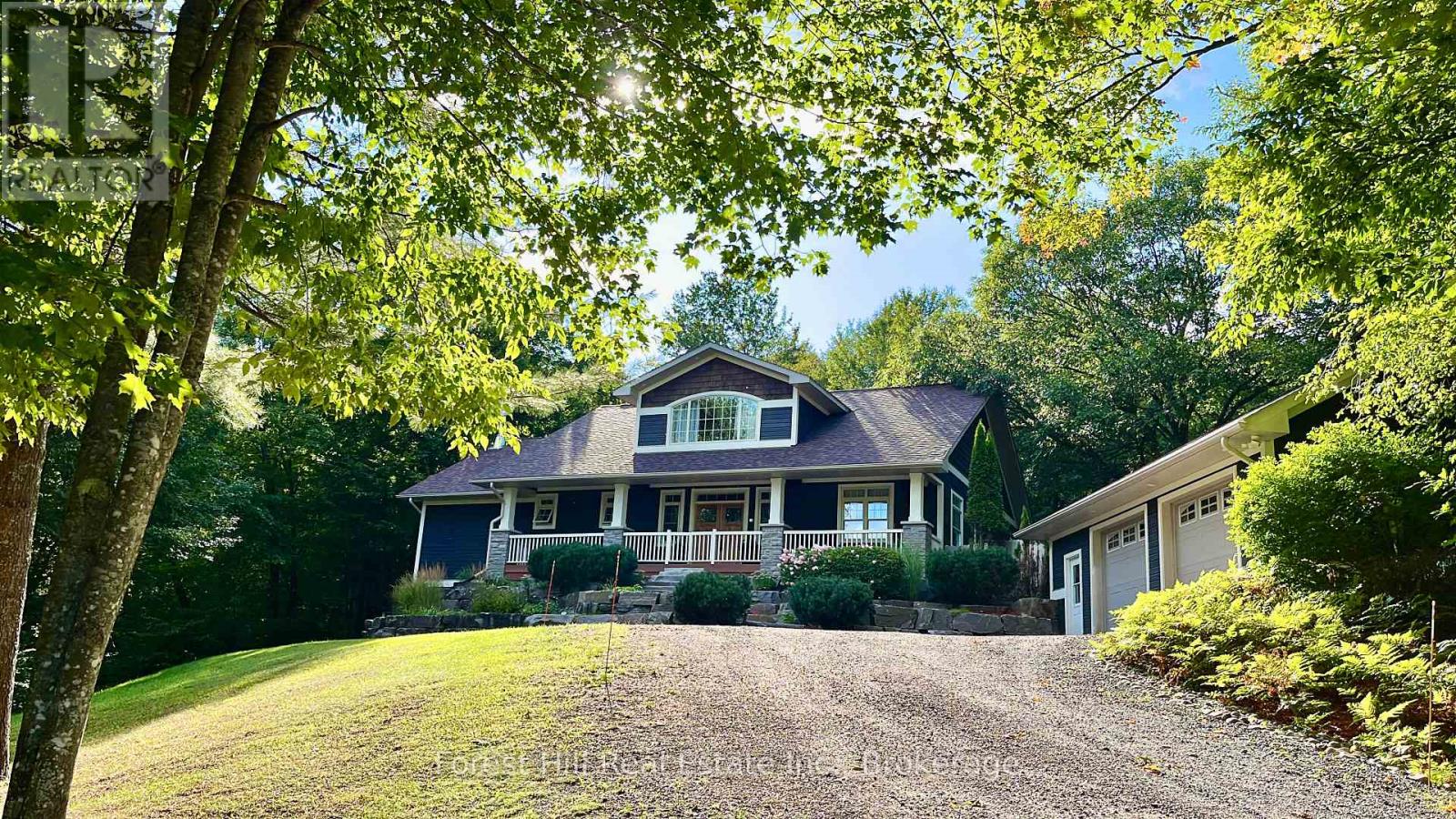 <h3>$1,595,000</h3><p>1474 Etwell Road, Huntsville, Ontario</p>