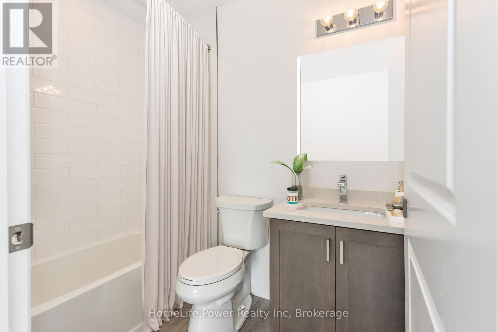 204 - 170 Northumberland Road W, North Dumfries, Ontario  N0B 1E0 - Photo 9 - X12508022