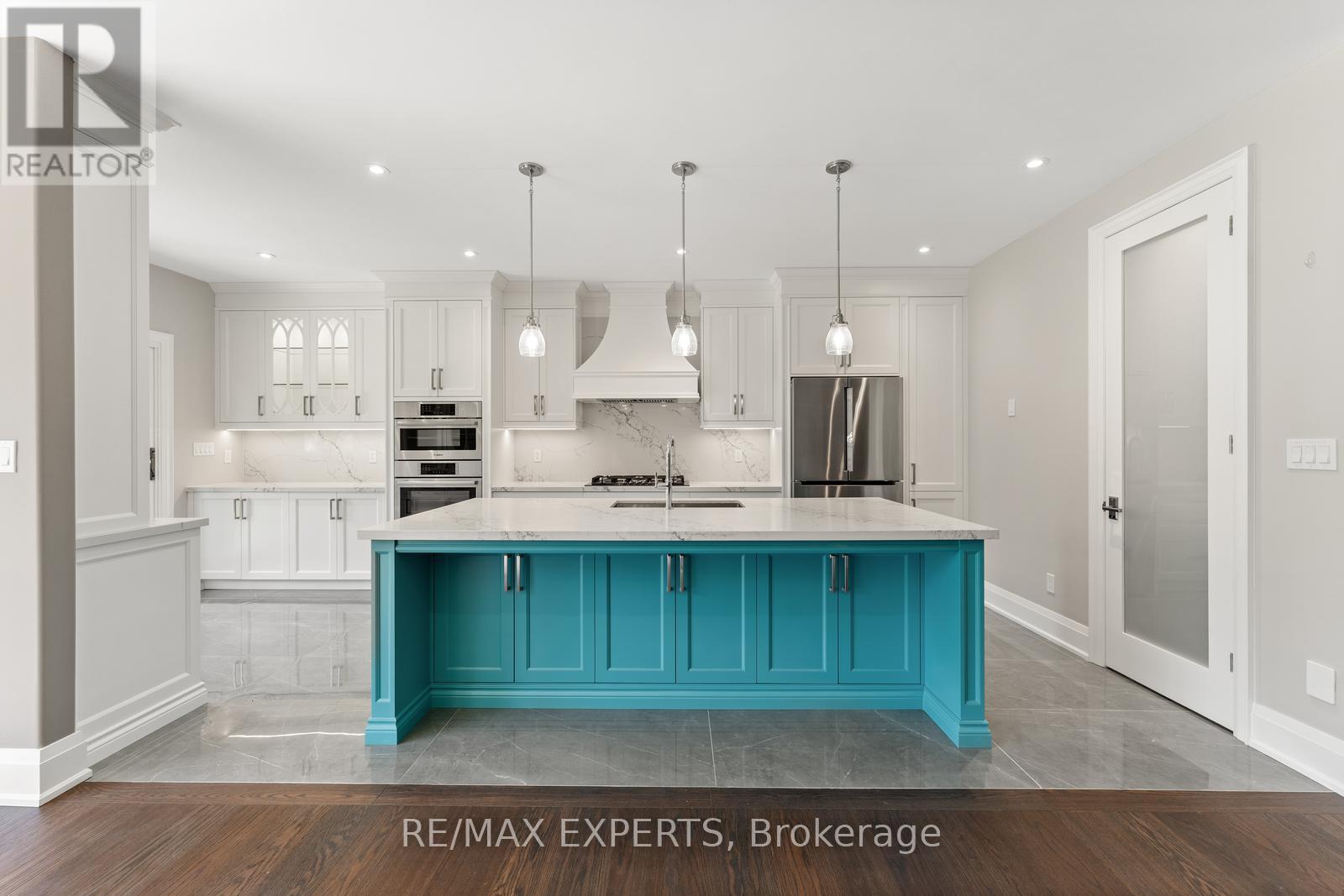 211 Pine Avenue, Caledon, Ontario  L7E 3S7 - Photo 12 - W12506994