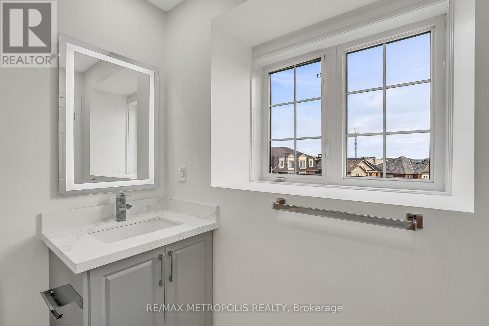 43 Horton Street, Ajax, Ontario  L1Z 1E3 - Photo 25 - E12507574