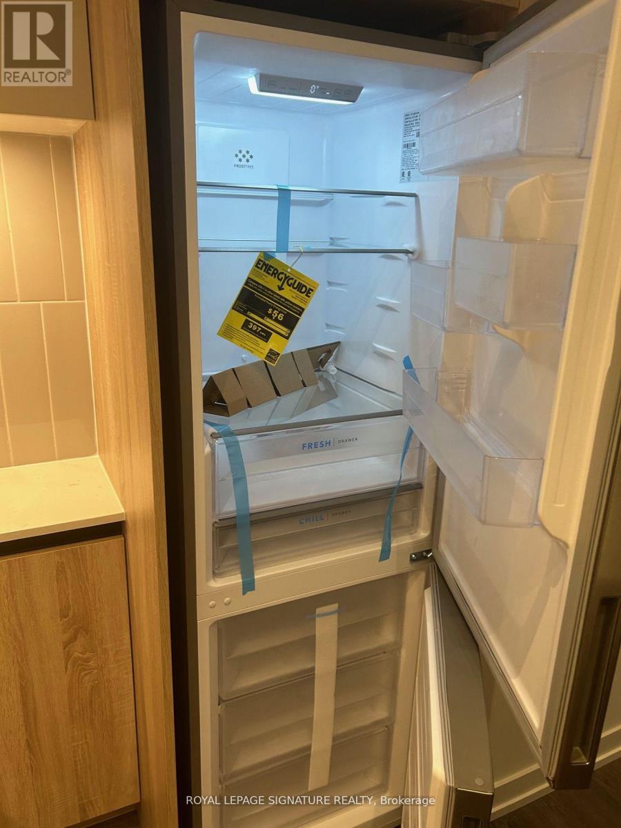 312 - 8 Beverley Glen Boulevard, Vaughan, Ontario  L4J 0L5 - Photo 13 - N12507562