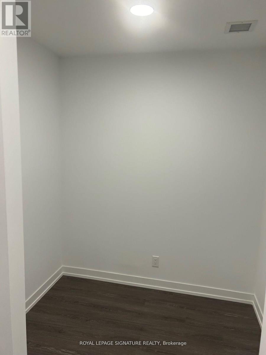 312 - 8 Beverley Glen Boulevard, Vaughan, Ontario  L4J 0L5 - Photo 22 - N12507562