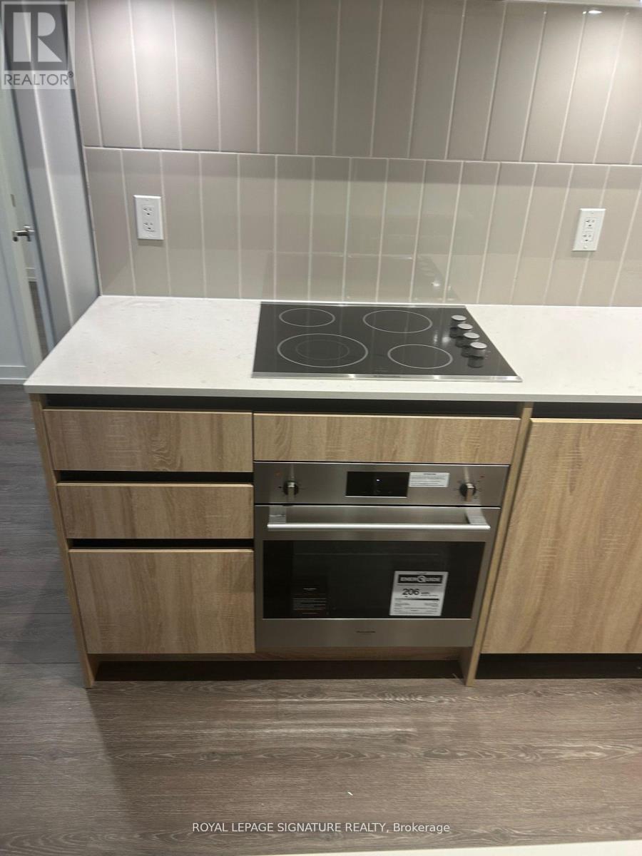 312 - 8 Beverley Glen Boulevard, Vaughan, Ontario  L4J 0L5 - Photo 8 - N12507562