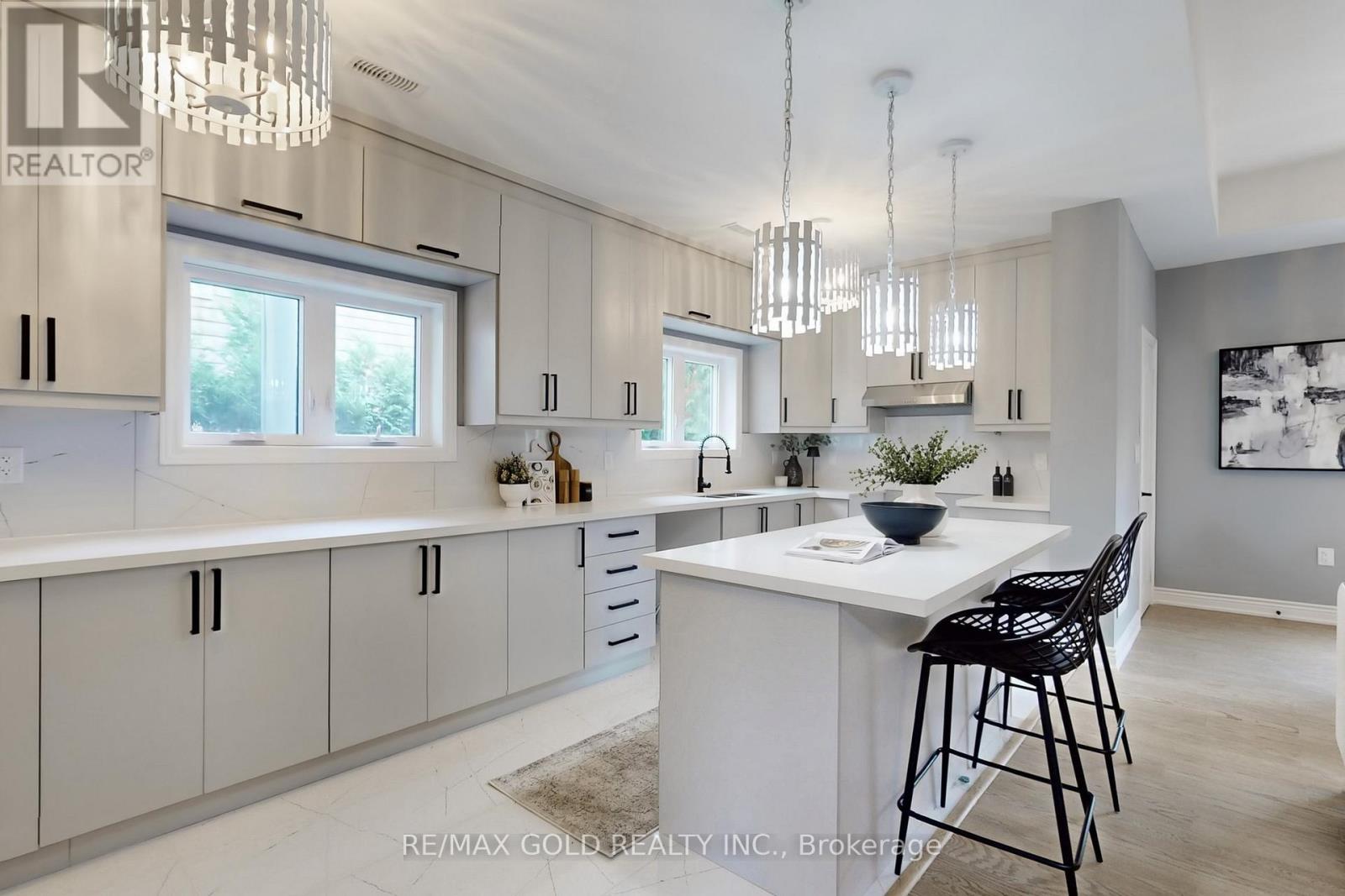 1372 Maple Road, Innisfil, Ontario  L0L 1C0 - Photo 11 - N12507610