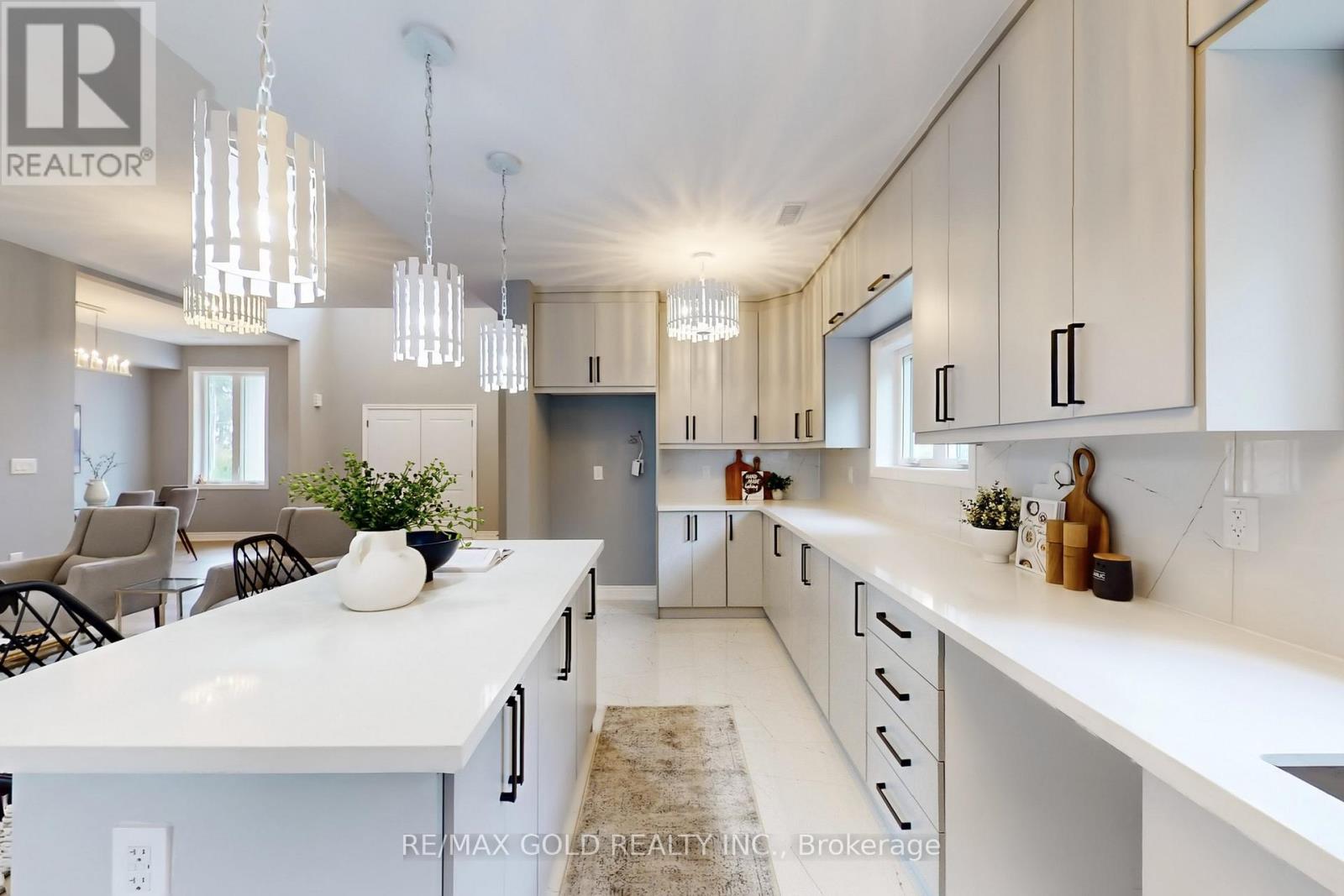 1372 Maple Road, Innisfil, Ontario  L0L 1C0 - Photo 12 - N12507610