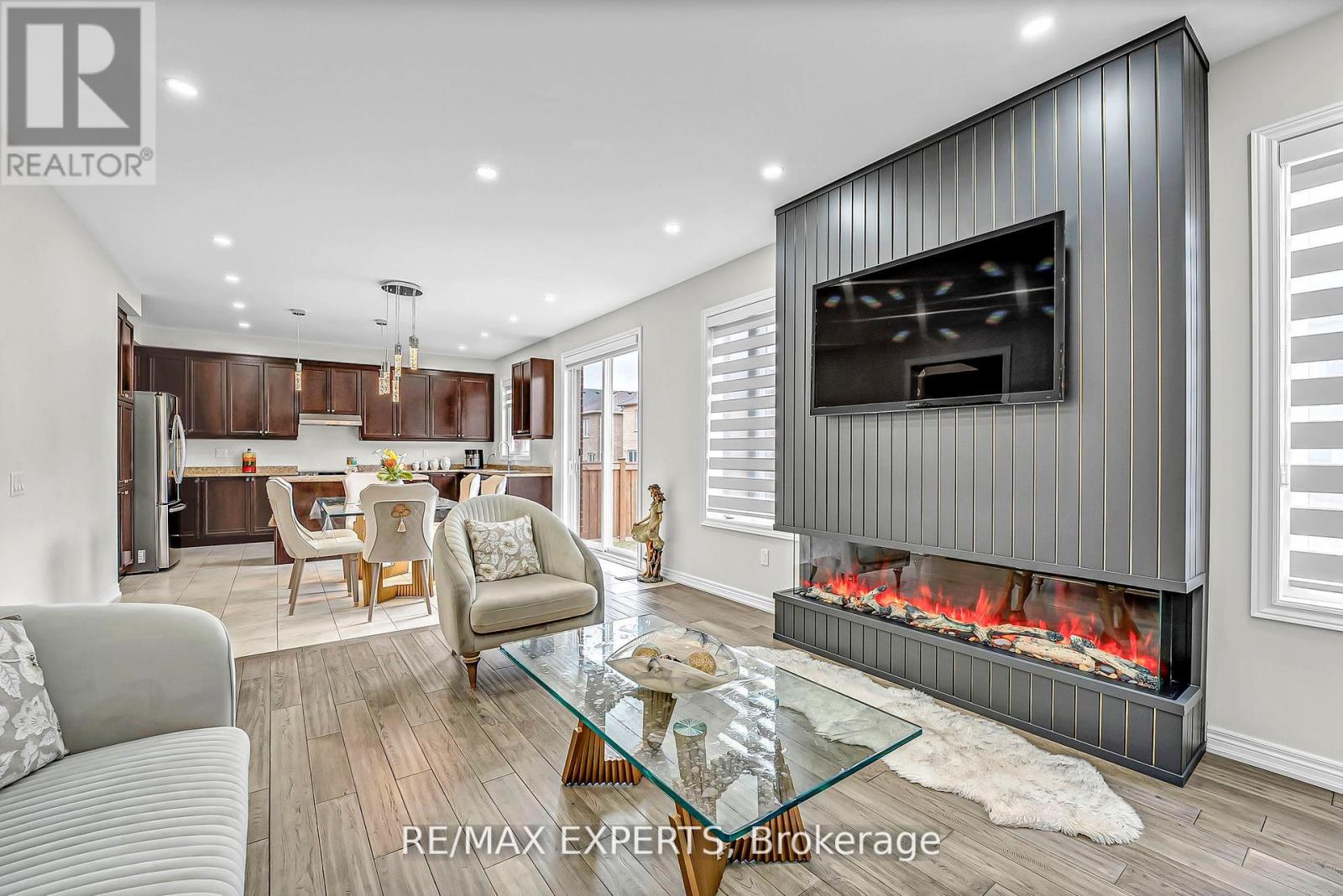 95 Selby Crescent, Bradford West Gwillimbury, Ontario  L3Z 0V3 - Photo 13 - N12507636