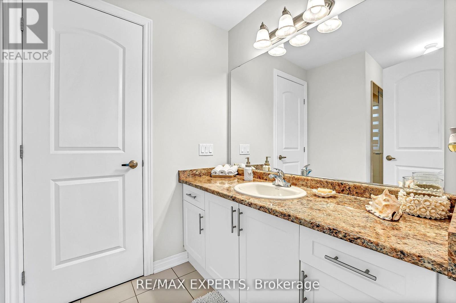 95 Selby Crescent, Bradford West Gwillimbury, Ontario  L3Z 0V3 - Photo 31 - N12507636