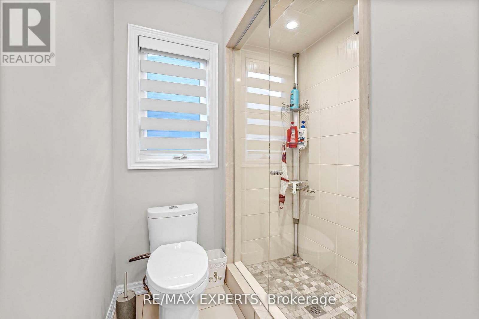 95 Selby Crescent, Bradford West Gwillimbury, Ontario  L3Z 0V3 - Photo 32 - N12507636