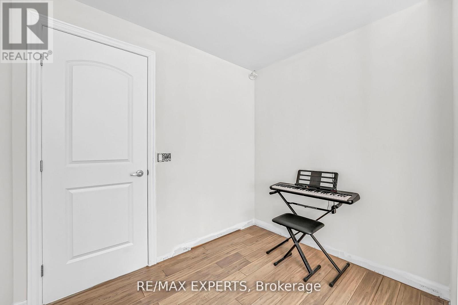 95 Selby Crescent, Bradford West Gwillimbury, Ontario  L3Z 0V3 - Photo 36 - N12507636