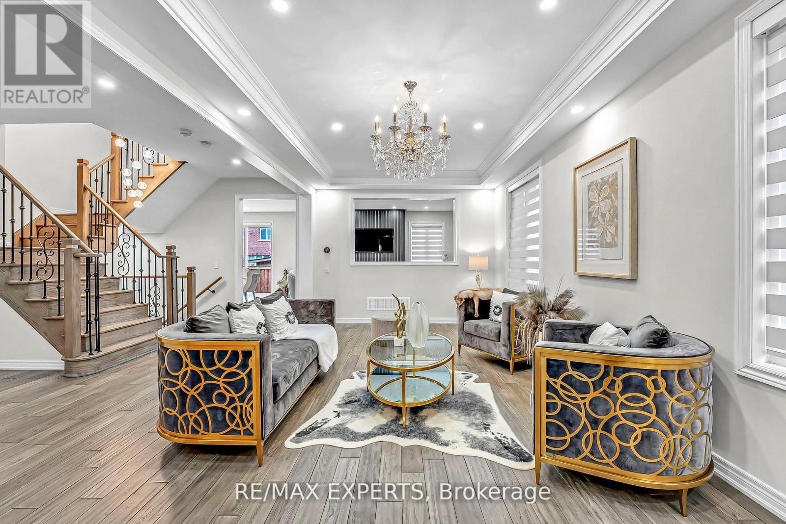 95 Selby Crescent, Bradford West Gwillimbury, Ontario  L3Z 0V3 - Photo 7 - N12507636