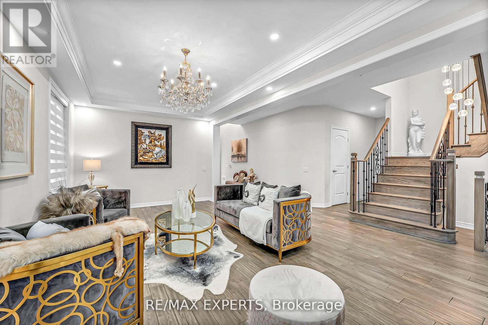 95 Selby Crescent, Bradford West Gwillimbury, Ontario  L3Z 0V3 - Photo 9 - N12507636