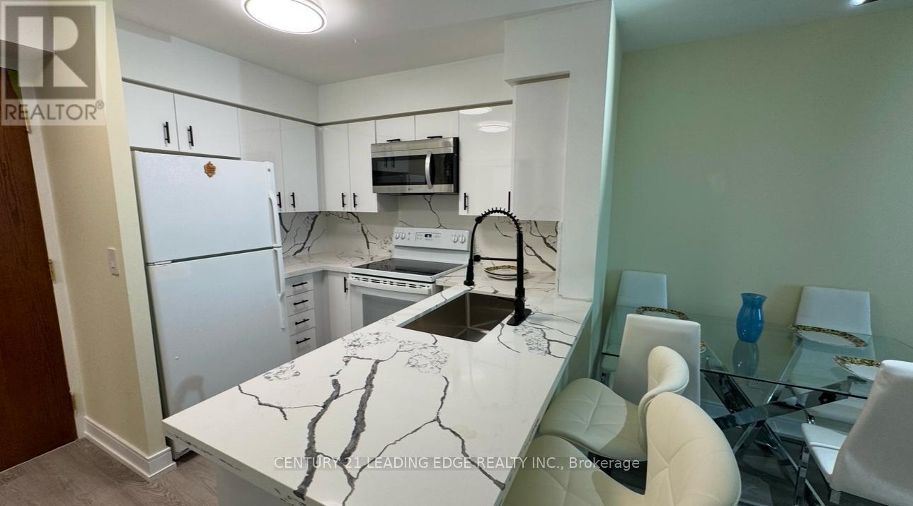 712 - 11 ONEIDA CRESCENT, Richmond Hill, Ontario