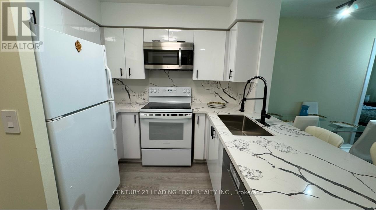 712 - 11 Oneida Crescent, Richmond Hill, Ontario  L4B 0A1 - Photo 7 - N12507648