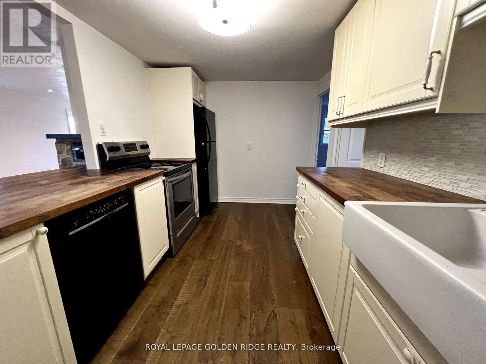 367 Hollywood Drive N, Georgina, Ontario  L4P 3A2 - Photo 4 - N12507668