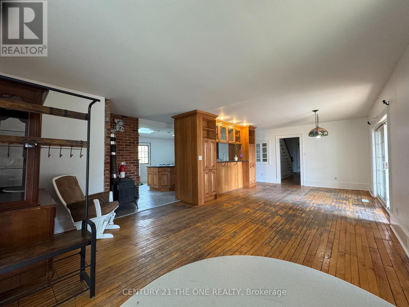 5828 Yonge Street, Innisfil, Ontario  L0L 1K0 - Photo 11 - N12507686