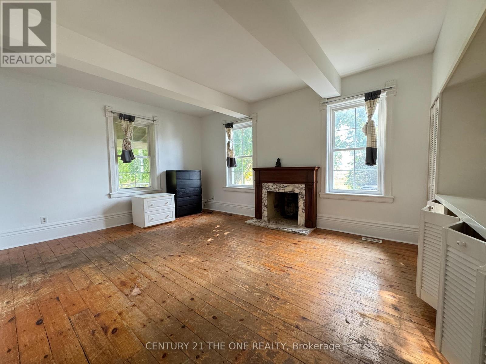 5828 Yonge Street, Innisfil, Ontario  L0L 1K0 - Photo 18 - N12507686