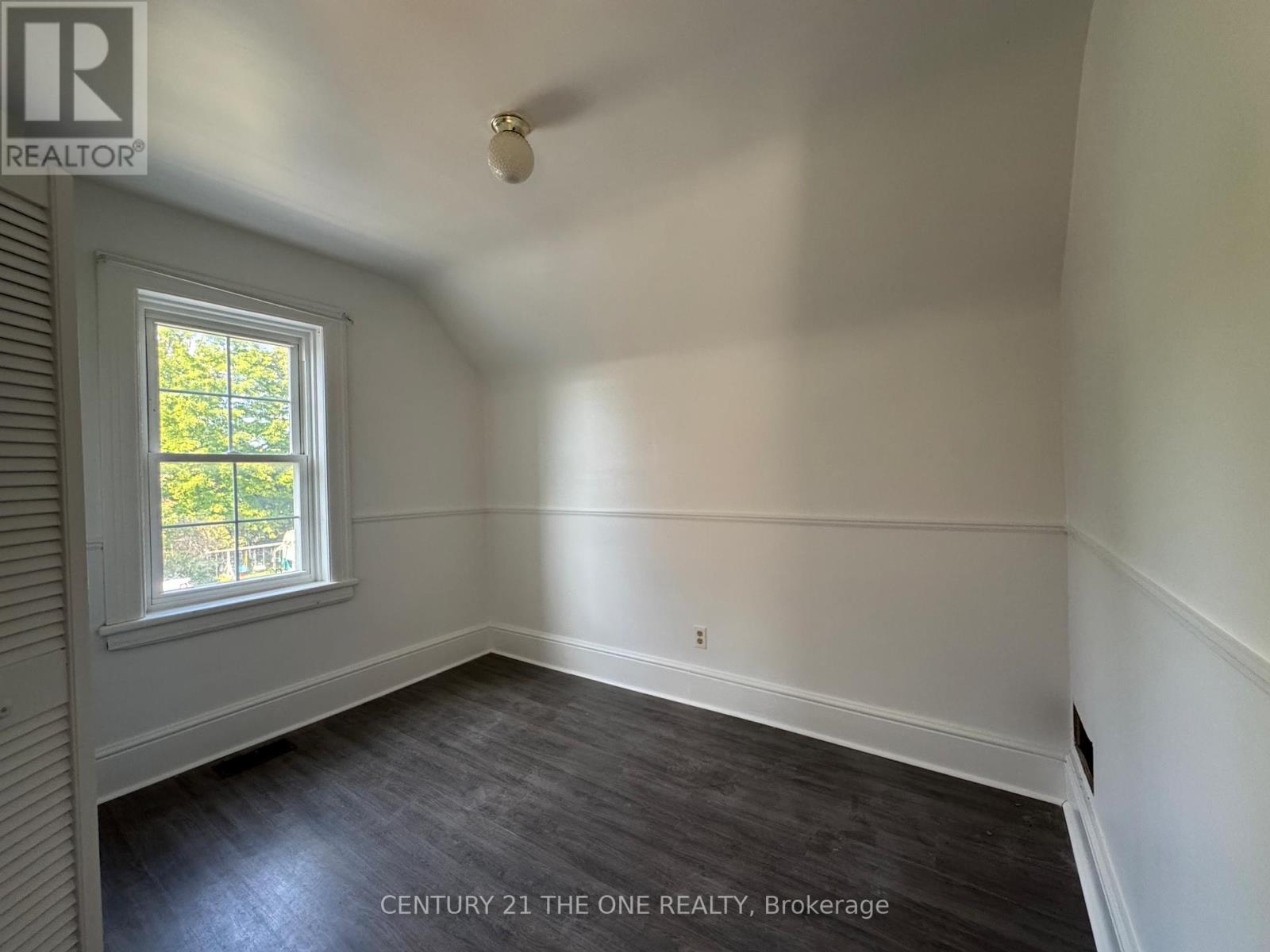 5828 Yonge Street, Innisfil, Ontario  L0L 1K0 - Photo 21 - N12507686