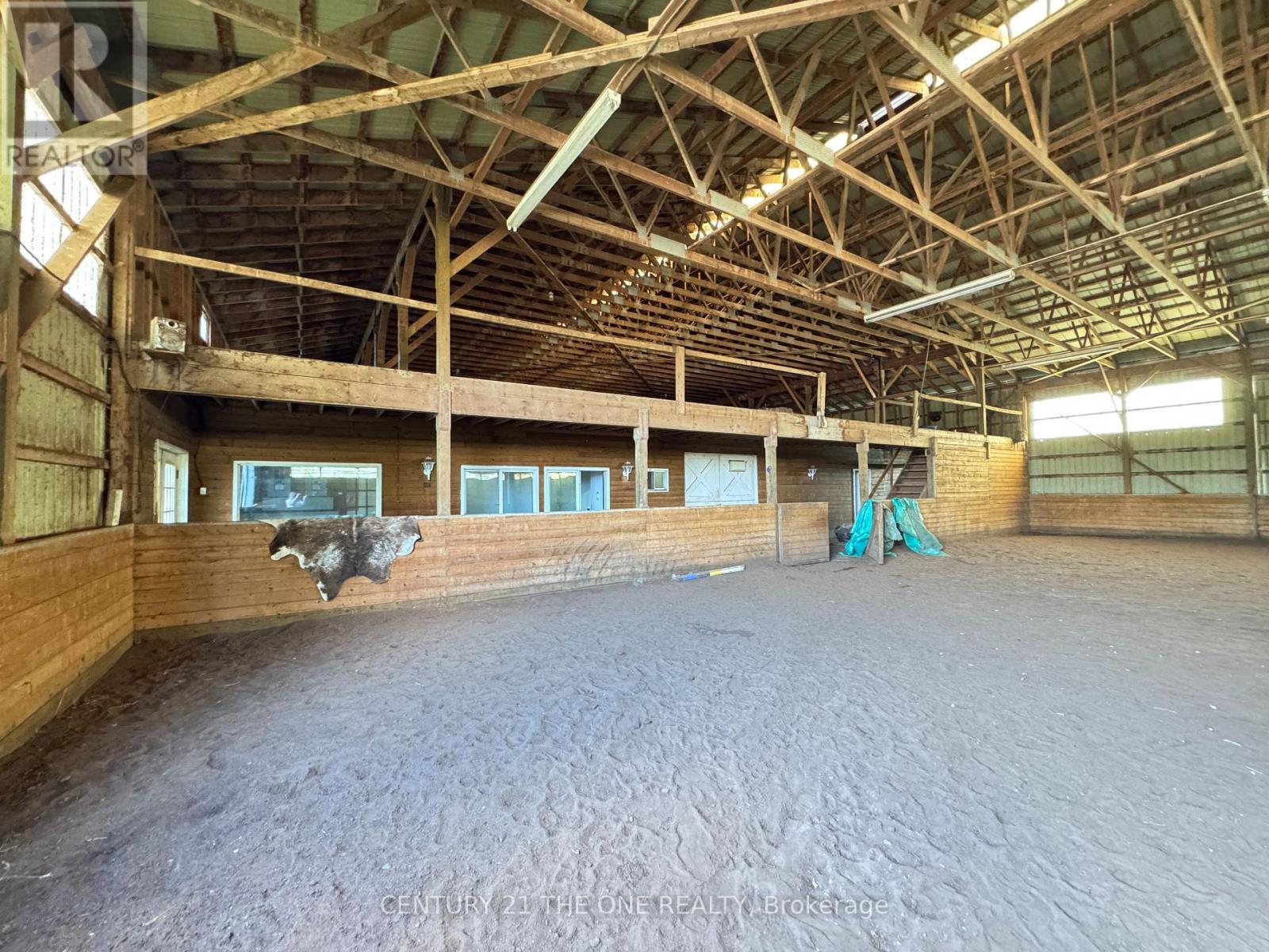 5828 Yonge Street, Innisfil, Ontario  L0L 1K0 - Photo 3 - N12507686