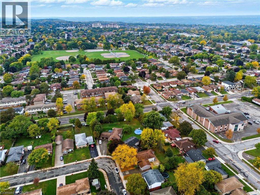 111 Britten Close, Hamilton, Ontario  L9C 4K1 - Photo 46 - 40770439