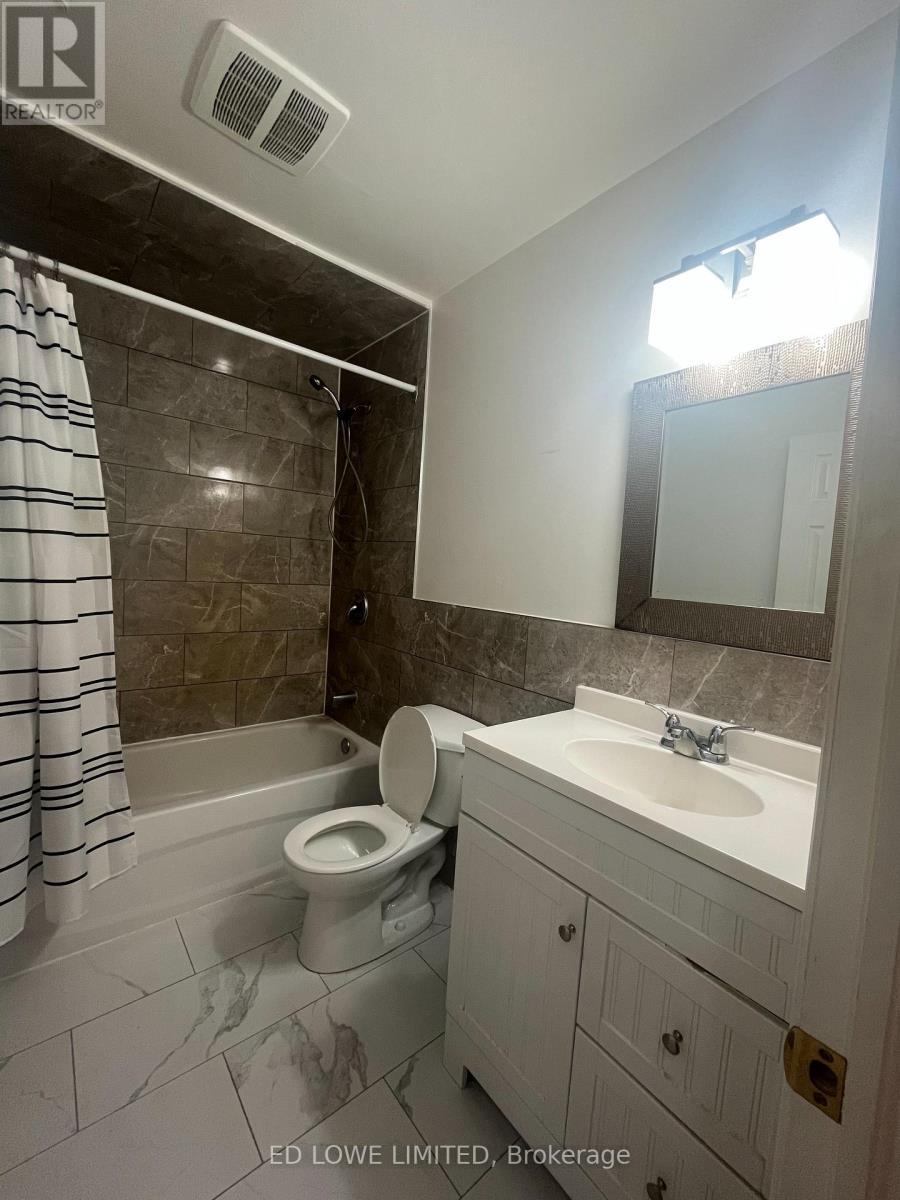 107 Letitia Street, Barrie (North Shore), Ontario  L4N 1P4 - Photo 21 - S12507602