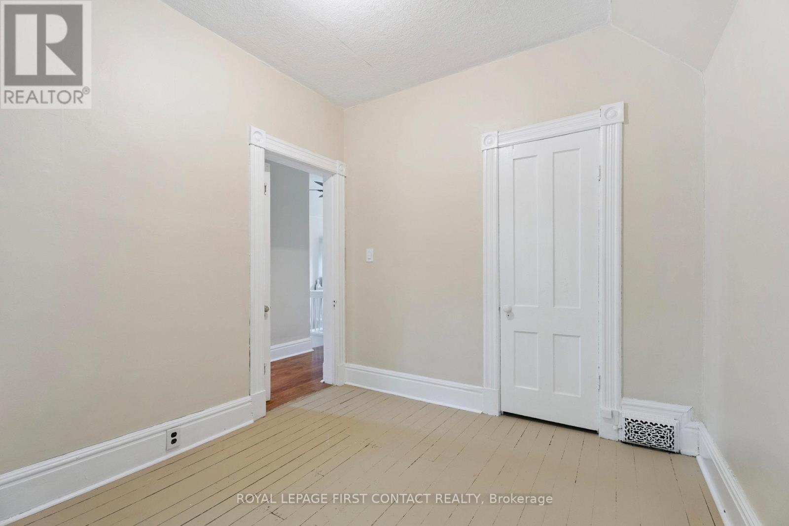 55 Burton Avenue, Barrie, Ontario  L4N 2R5 - Photo 27 - S12507618