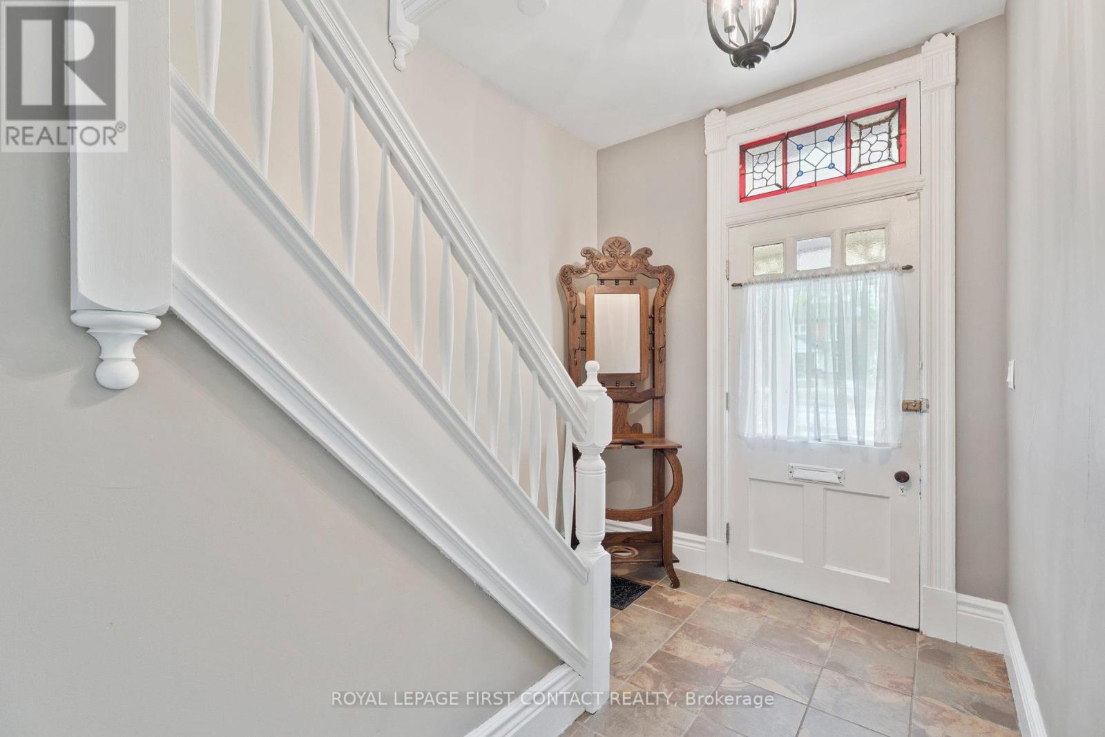 55 Burton Avenue, Barrie, Ontario  L4N 2R5 - Photo 7 - S12507618