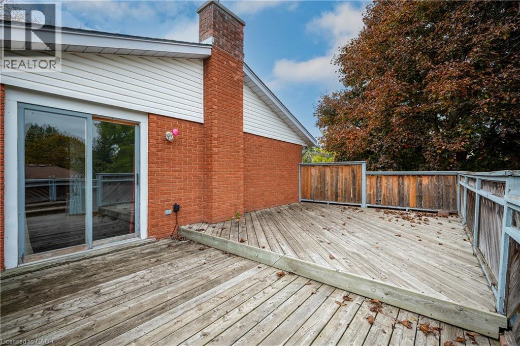 18 Kingston Crescent, Kitchener, Ontario  N2B 2T7 - Photo 29 - 40782248