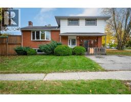 18 KINGSTON Crescent, Kitchener, Ontario