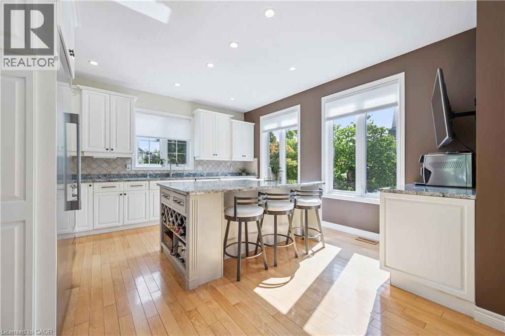 867 Creekside Drive, Waterloo, Ontario  N2V 2S7 - Photo 14 - 40785338