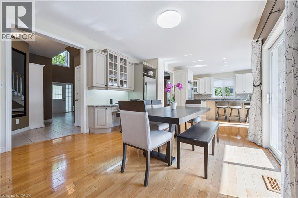 867 Creekside Drive, Waterloo, Ontario  N2V 2S7 - Photo 12 - 40785338