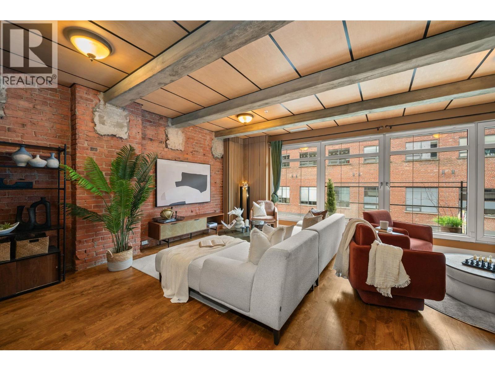 301 1155 MAINLAND STREET, Vancouver, British Columbia