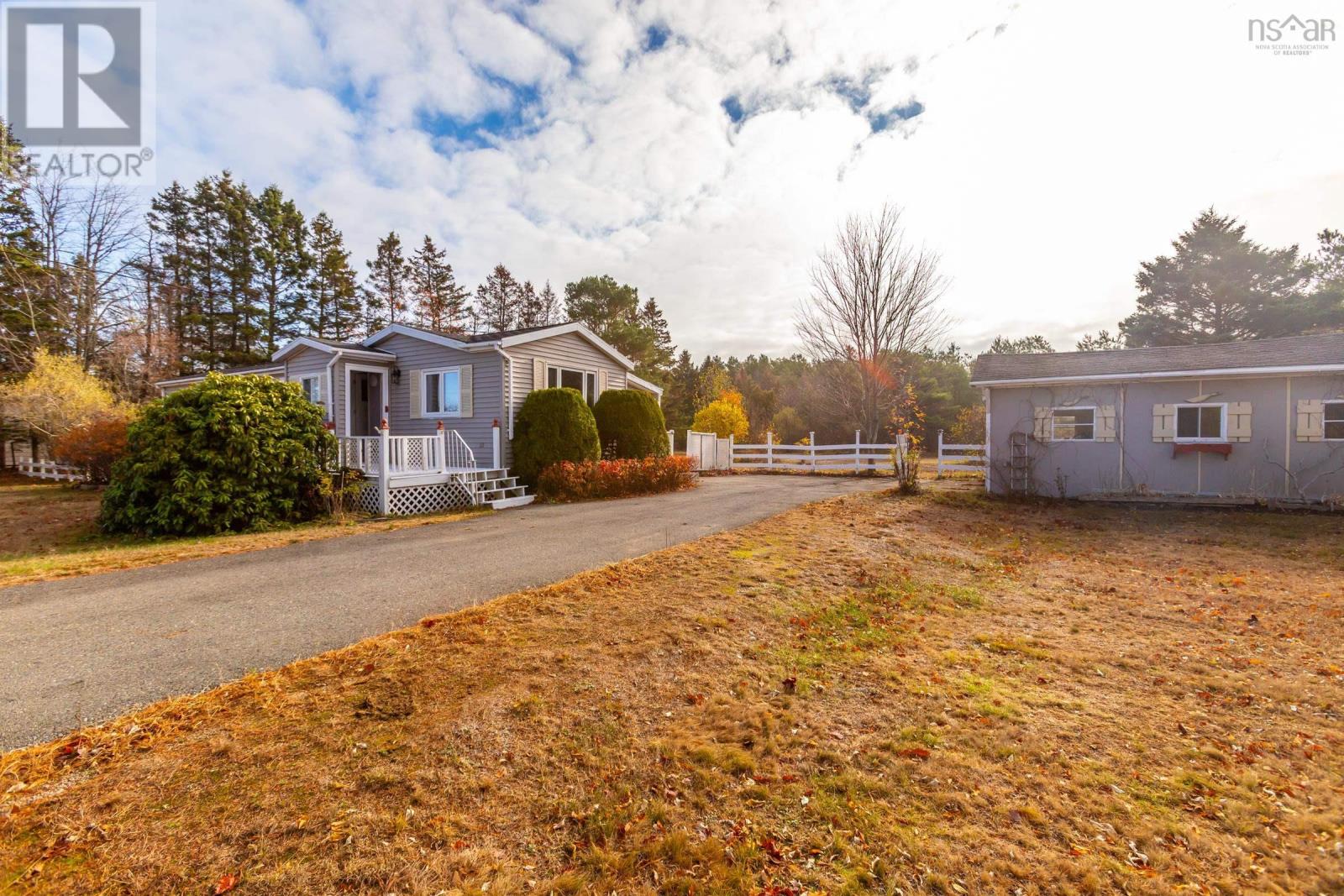 8894 Highway 201, Nictaux, Nova Scotia