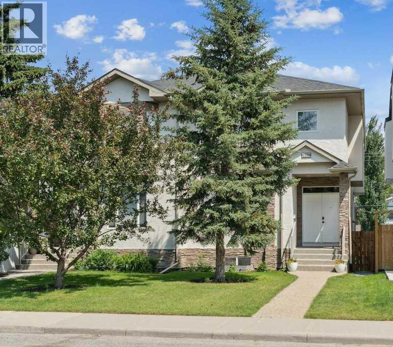 2208 33 Street Sw, Calgary, Alberta  T3E 2T1 - Photo 1 - A2266797