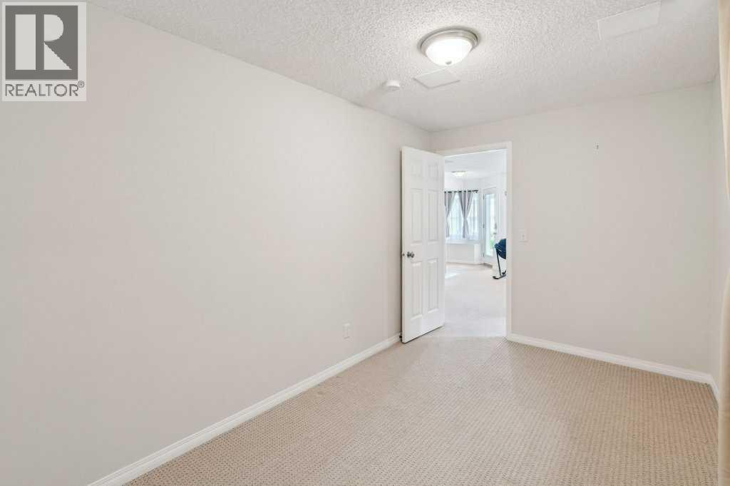 2208 33 Street Sw, Calgary, Alberta  T3E 2T1 - Photo 31 - A2266797