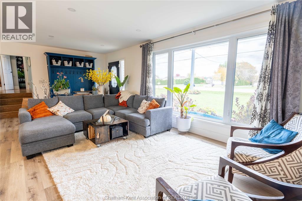 809 77 Highway, Leamington, Ontario N8H 3V8 - Photo 10 - 25027982