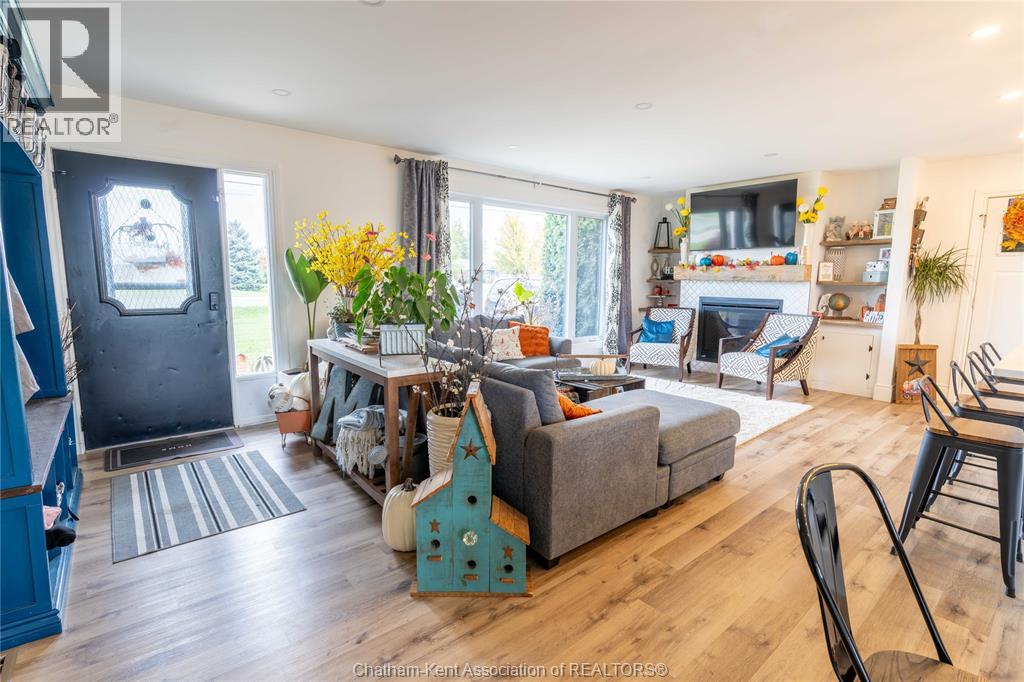 809 77 Highway, Leamington, Ontario N8H 3V8 - Photo 8 - 25027982