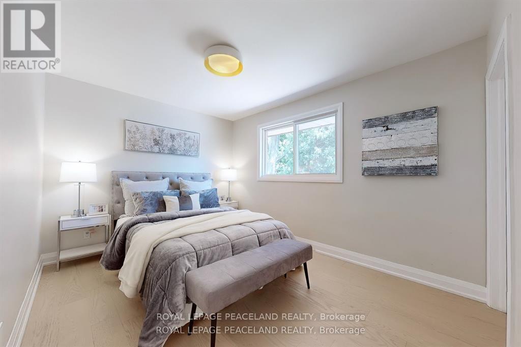 1223 Redbank Crescent, Oakville, Ontario  L6H 1Y4 - Photo 17 - W12507568