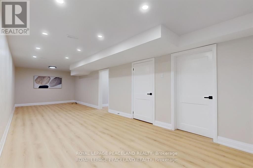 1223 Redbank Crescent, Oakville, Ontario  L6H 1Y4 - Photo 29 - W12507568