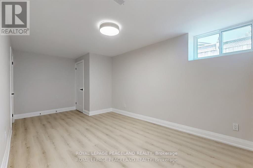 1223 Redbank Crescent, Oakville, Ontario  L6H 1Y4 - Photo 32 - W12507568