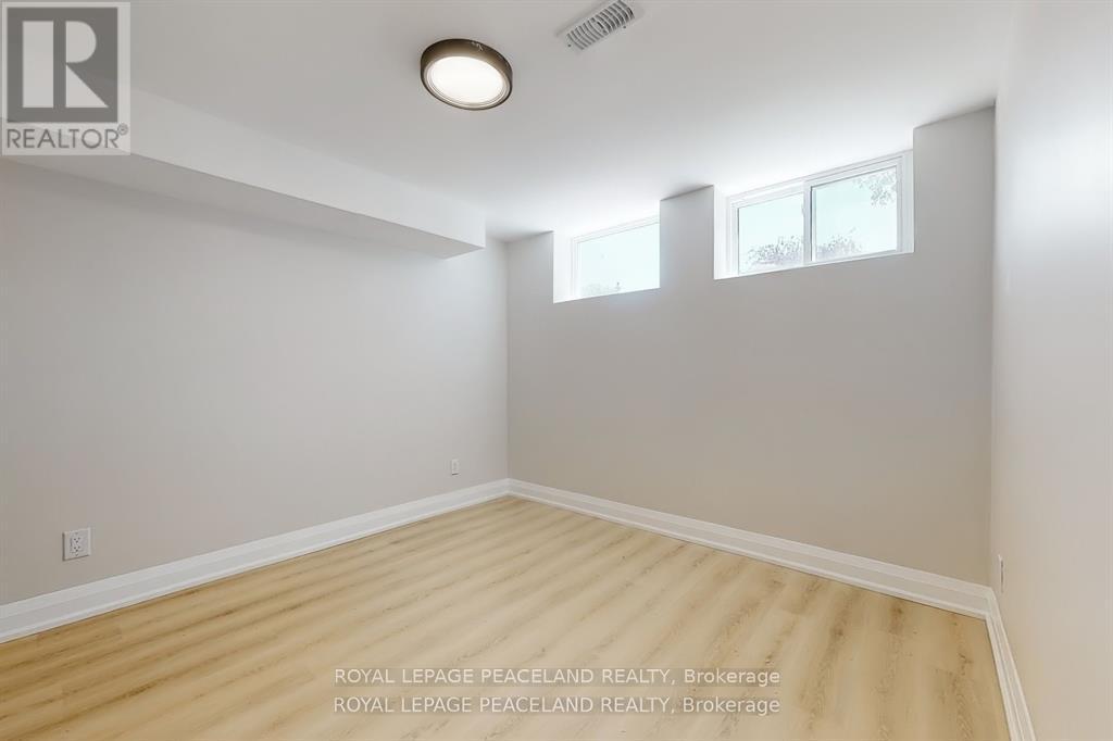 1223 Redbank Crescent, Oakville, Ontario  L6H 1Y4 - Photo 34 - W12507568