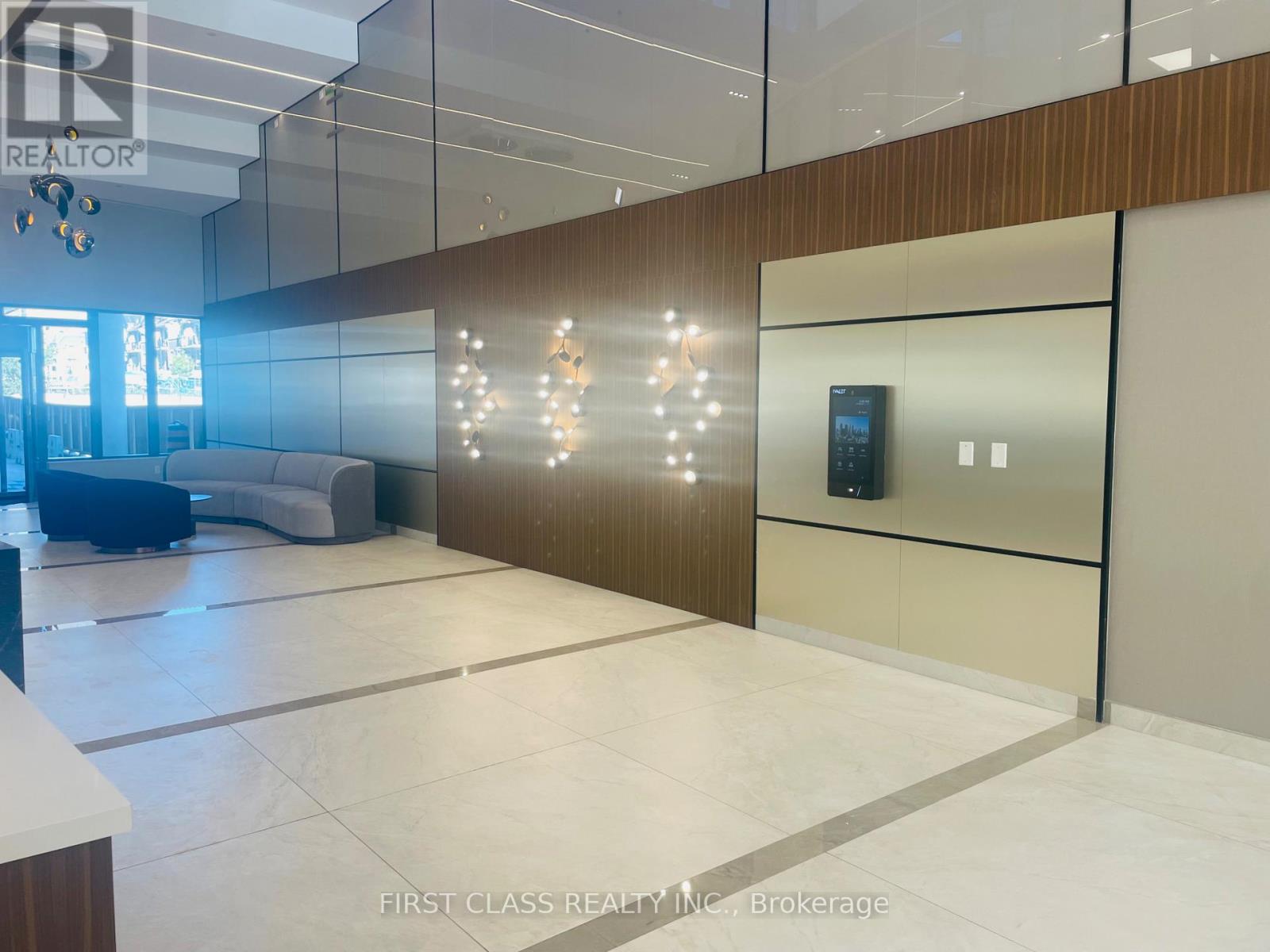 602 - 5105 Hurontario Street, Mississauga, Ontario  L4Z 0C9 - Photo 2 - W12507580