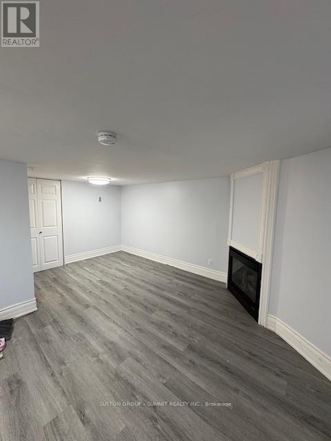 9 - 75 Mcintyre Crescent, Halton Hills, Ontario  L7G 1N5 - Photo 3 - W12507584