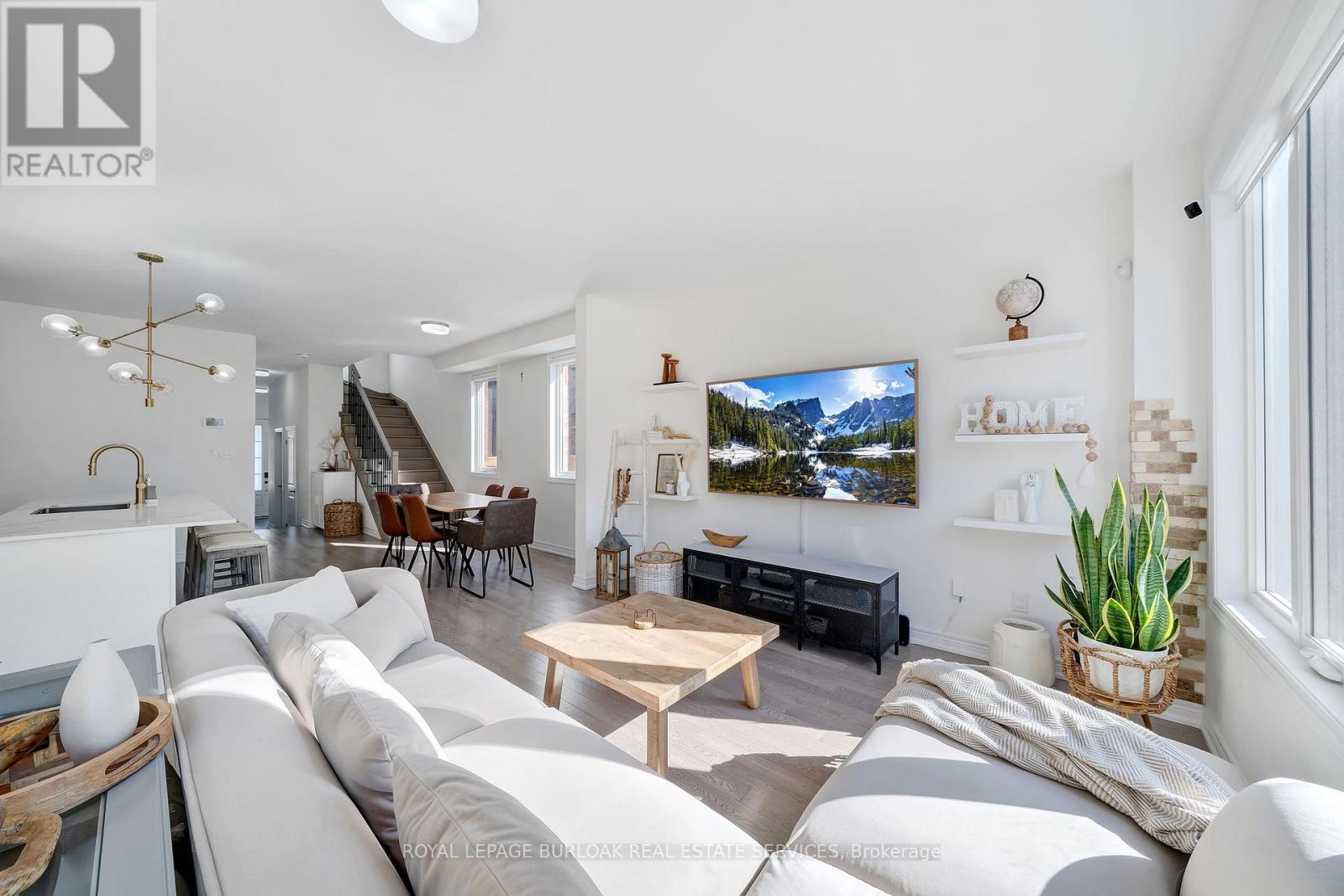 1264 Chee Chee Landing, Milton, Ontario  L9E 1L1 - Photo 11 - W12507588