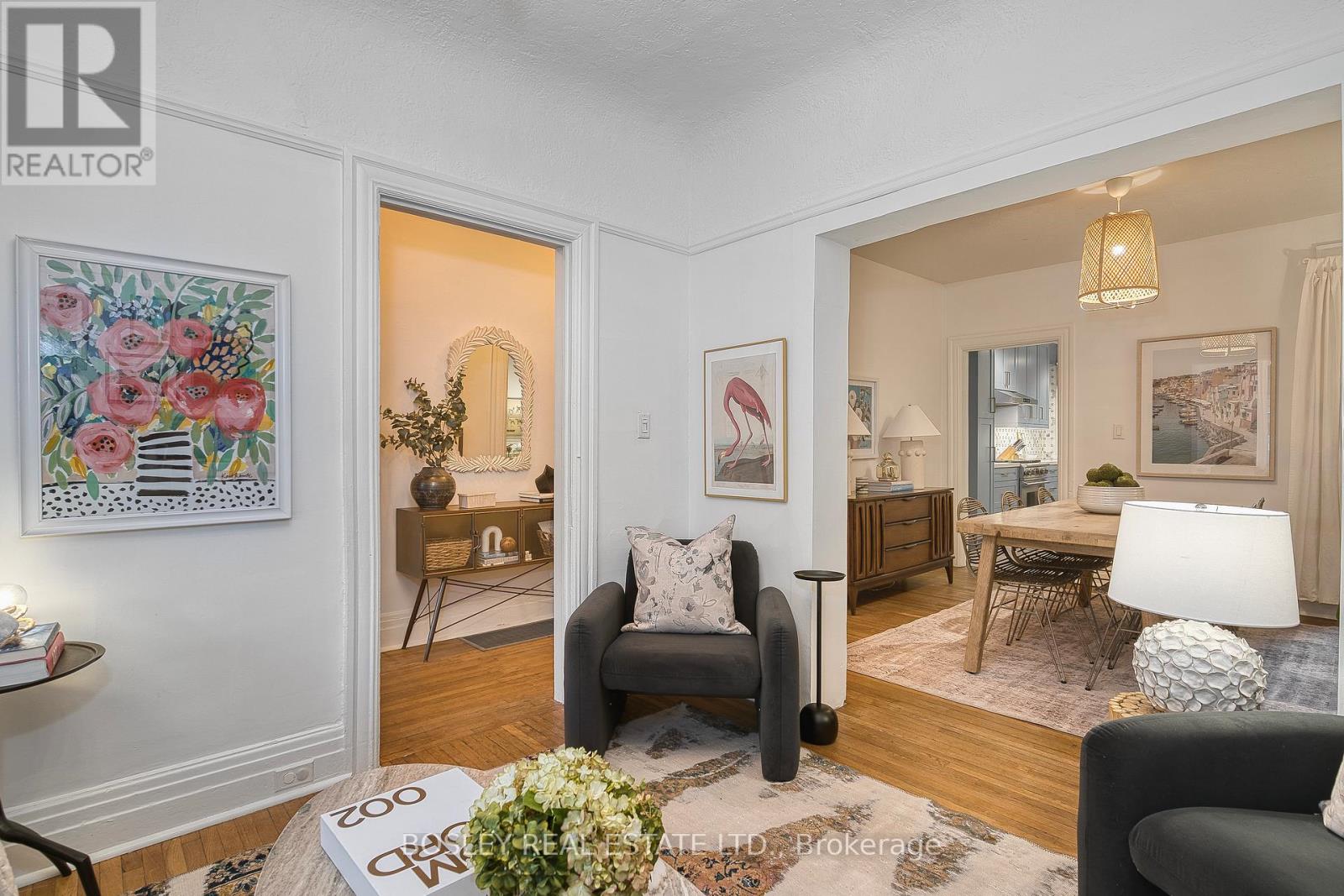 60 Grenadier Road, Toronto, Ontario  M6R 1R2 - Photo 11 - W12507590